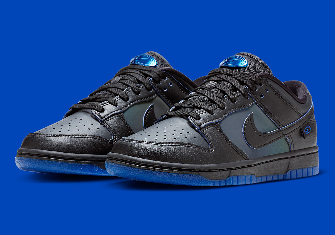 nike crew Dunk Low Black Royal Blue Iridescent Fb1842 001 3