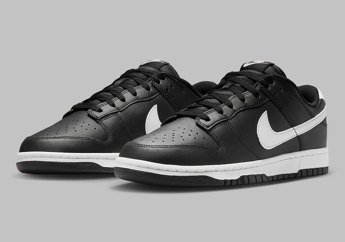 nike dunks low black and white