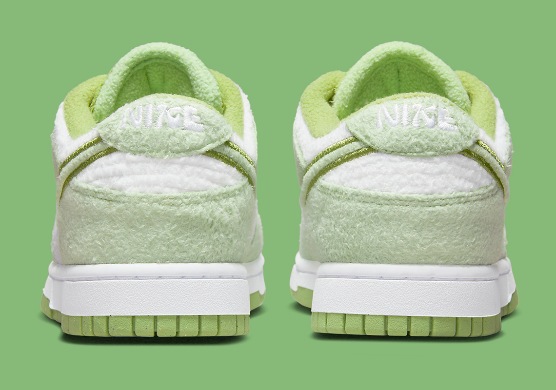 fuzzy green nike dunks