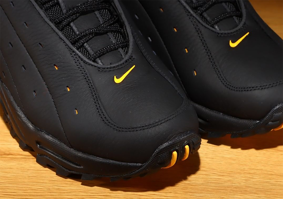 Nike x Nocta NRG AU S/S Top ESS - Black/University Gold – Feature