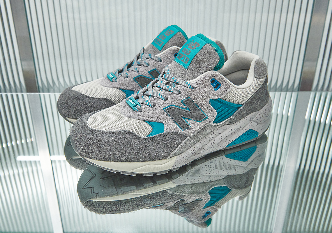 Palace New Balance 580 Release Date | SneakerNews.com