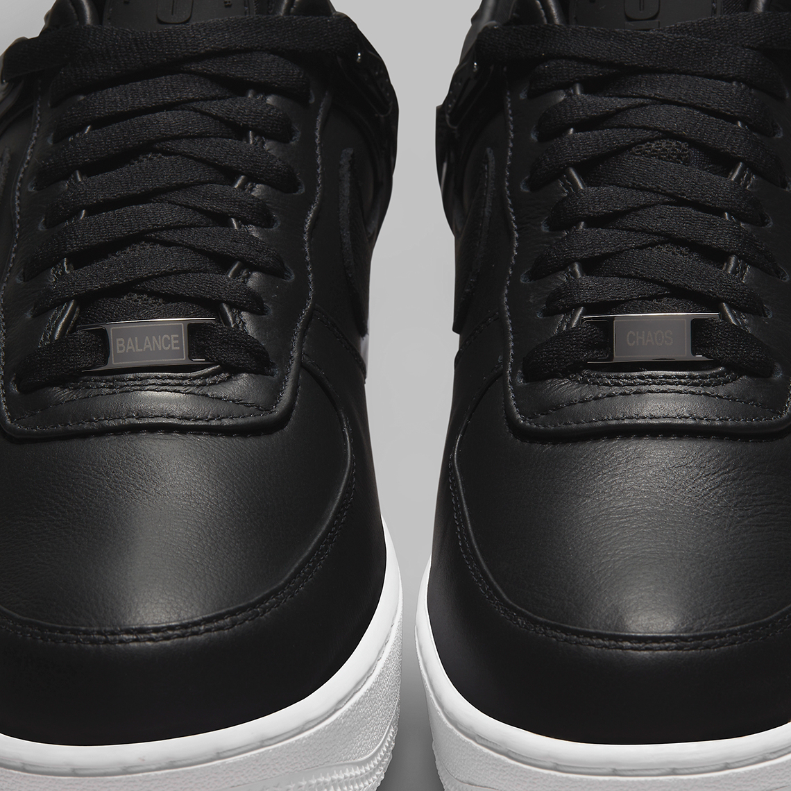 Get the Nike Air Force 1 Low GORE-TEX Black Now •