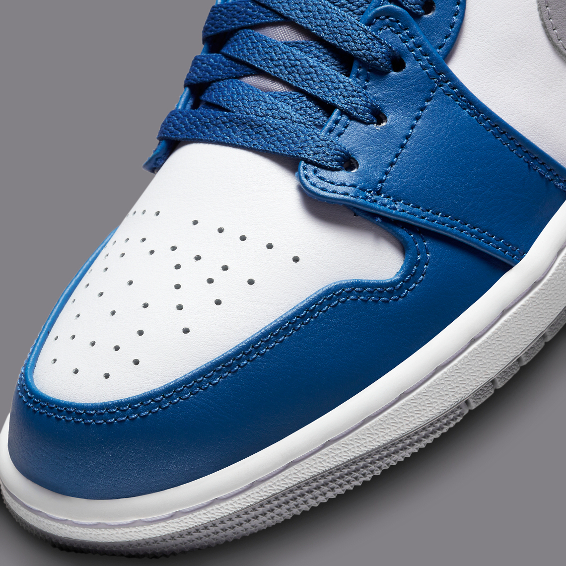 Air Jordan 1 Low “True Blue” 553558-412 | SneakerNews.com