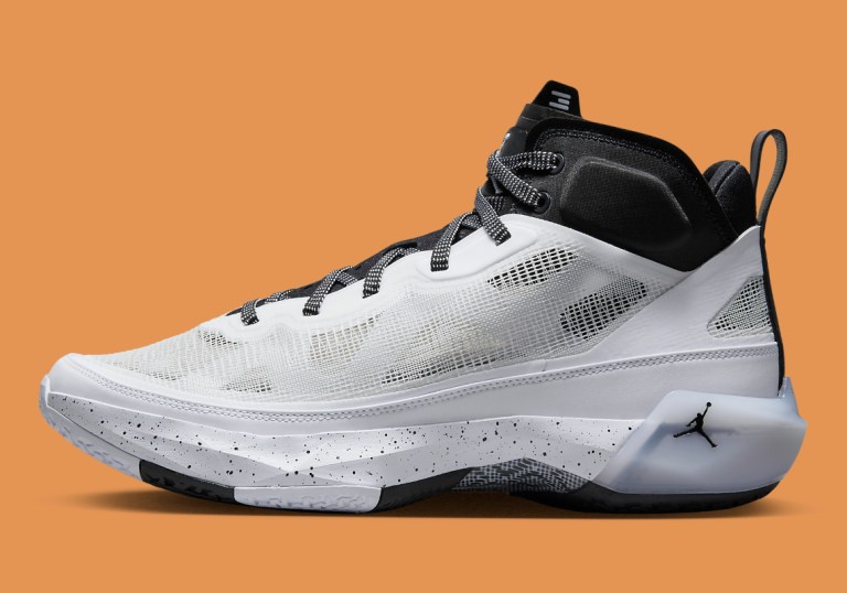 Air Jordan 37 \'Oreo\'[DD6958-108] Mens Sz 13 s-l400.jpg main image 4
