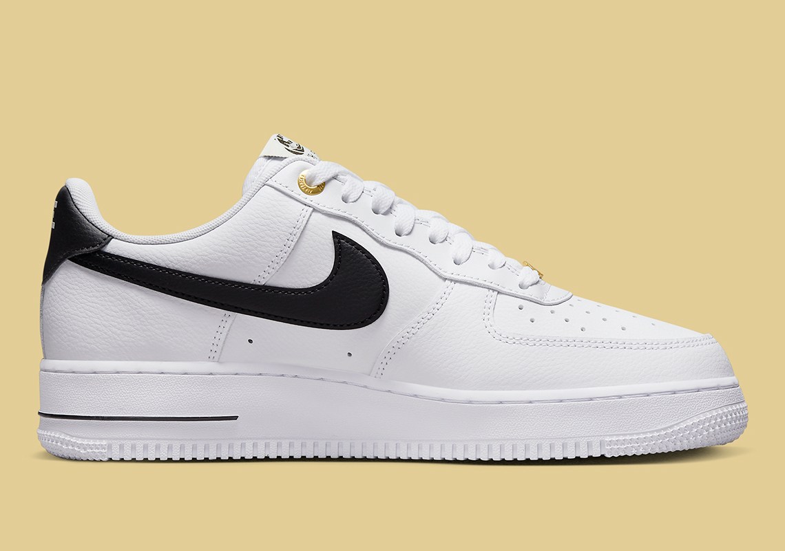 Nike Air Force 1 White Black 40th Anniversary DQ7658-100 | SneakerNews.com