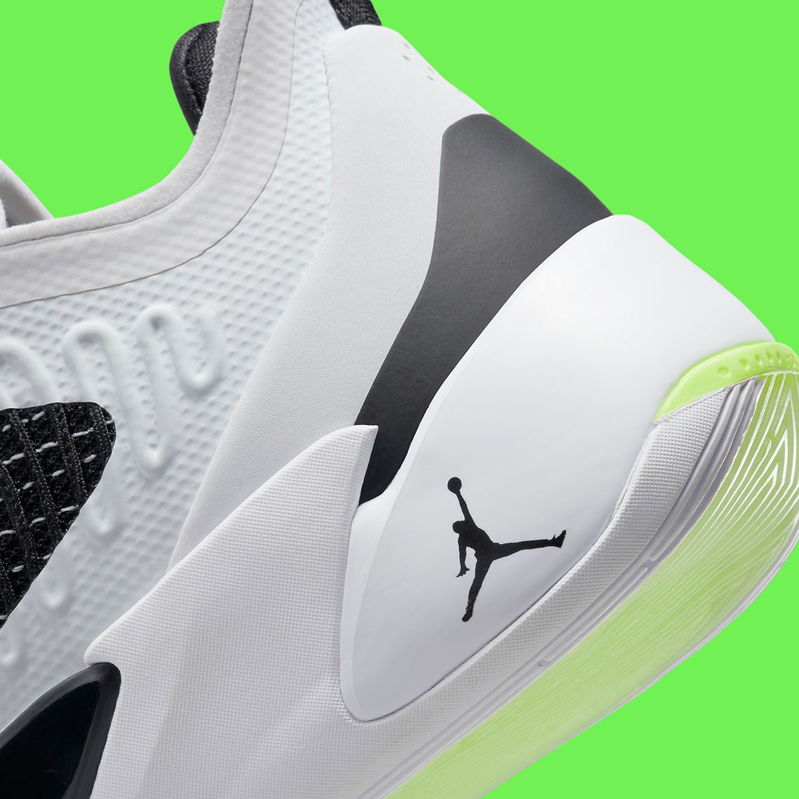 Michael Jordan s Original Banned Nike Air Ship Surfaces