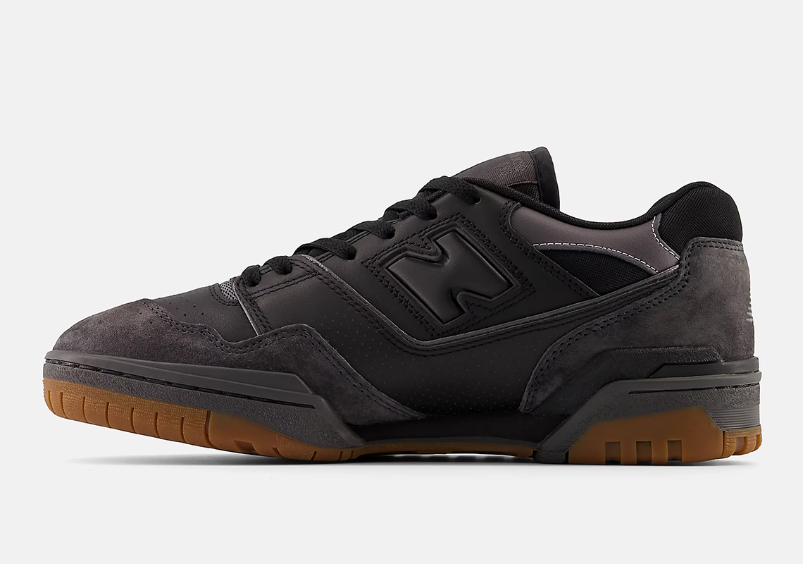 New balance clearance black gum sole