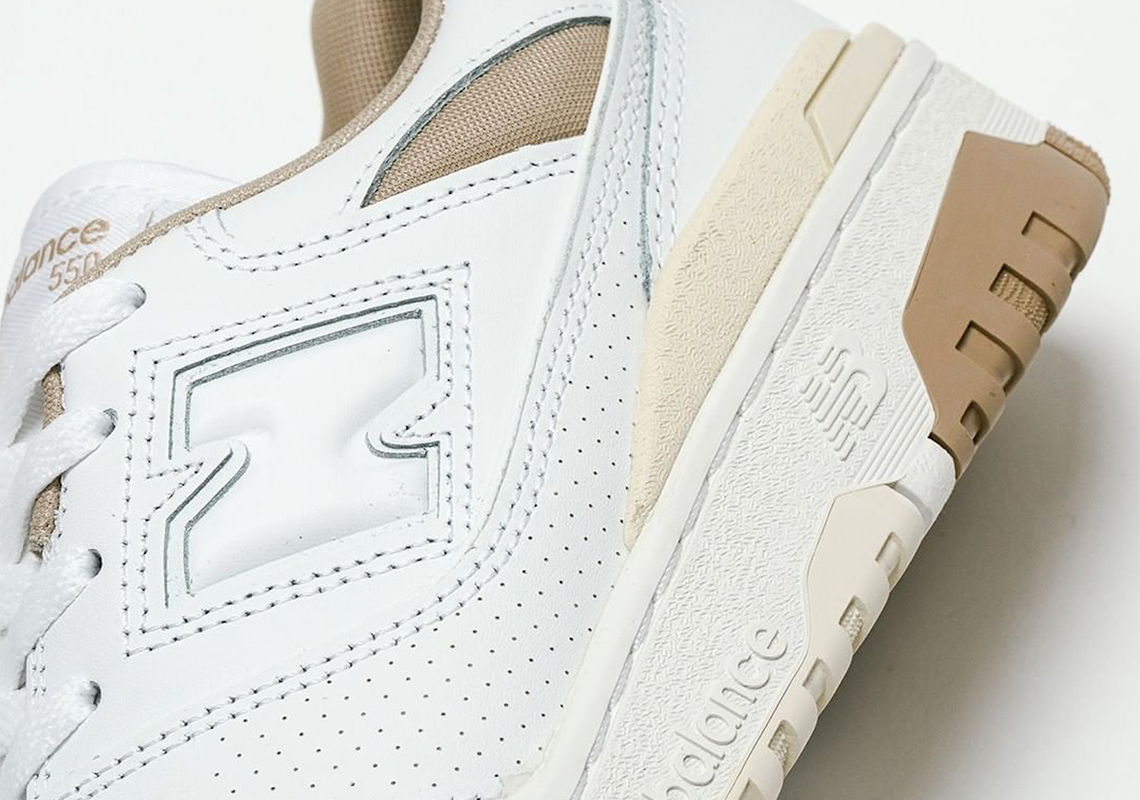 New Balanace 550 trainers in white & tan