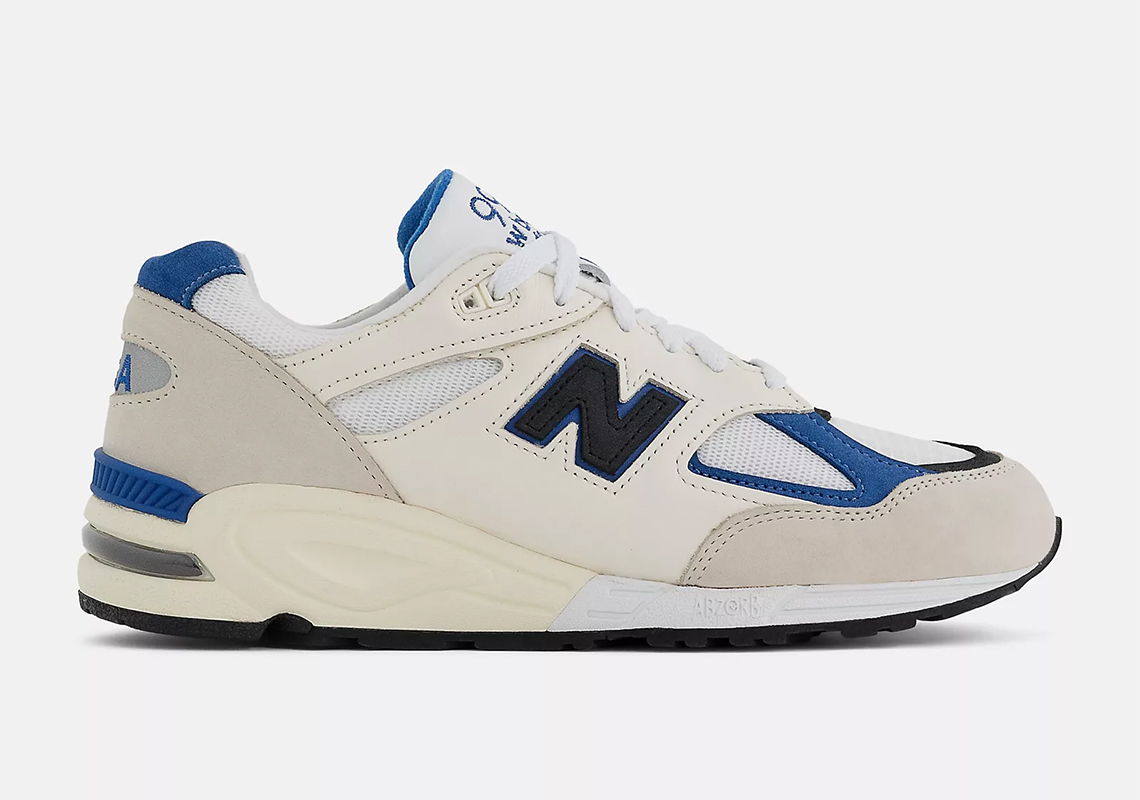 reigning champ new balance 530 first look Made In Usa White Blue M990wb2 1
