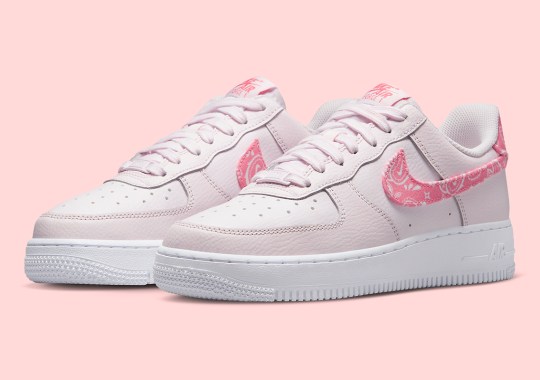 A Seldom Sampling Of “Pink Paisley” Dresses The Latest Nike Air Force 1 Low