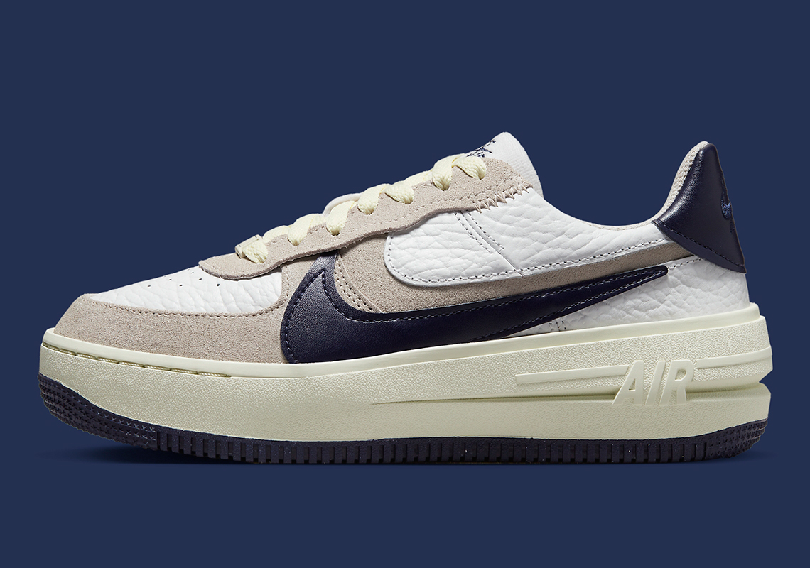 NIKE W AF1 PLT.AF.ORM LV8 'SUMMIT WHITE/MIDNIGHT NAVY-OXYGEN