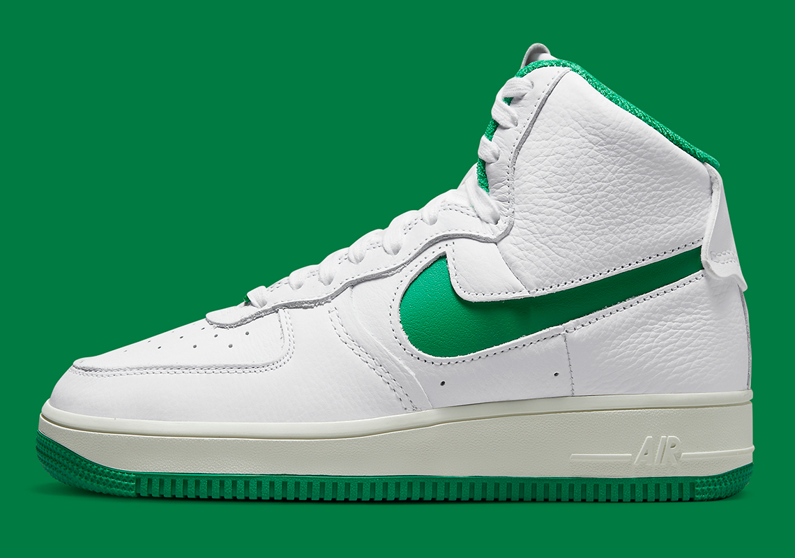 Nike Air Force 1 Sculpt Women's Shoes. Nike AT