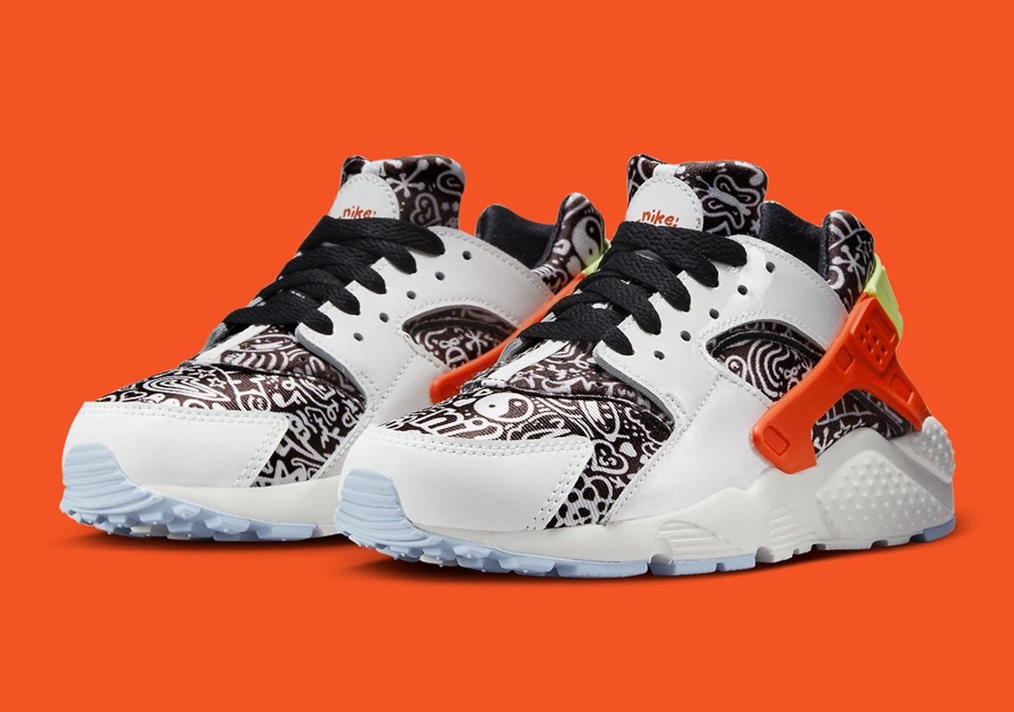 Doodles Come Sketched Across This GS nike model Air Huarache