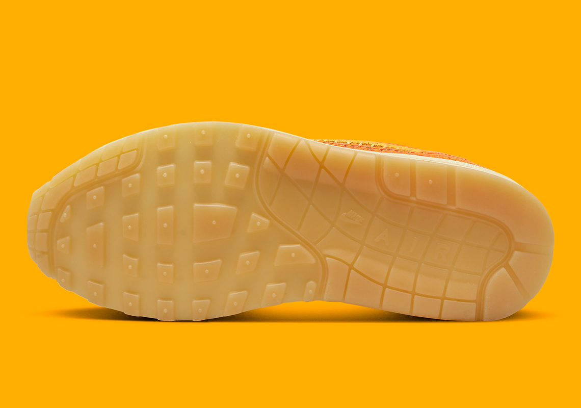 Nike Air Max 1 "Somos Familia" DZ5352847