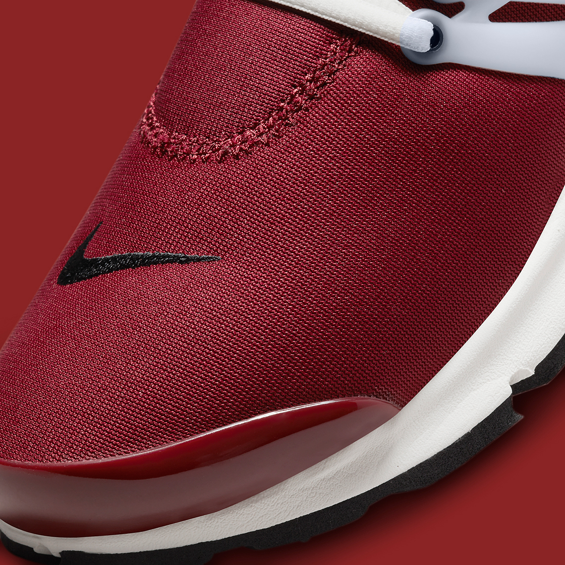 Nike on sale presto maroon