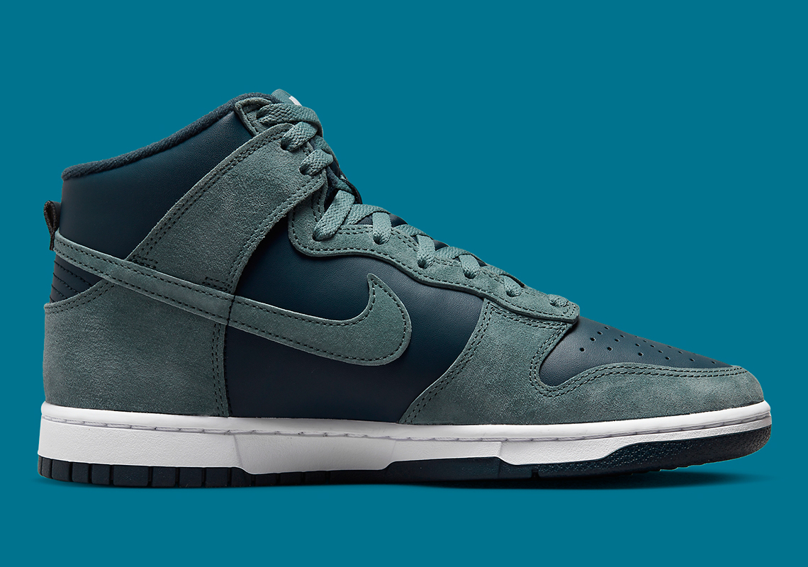Nike Dunk High Teal Suede 1
