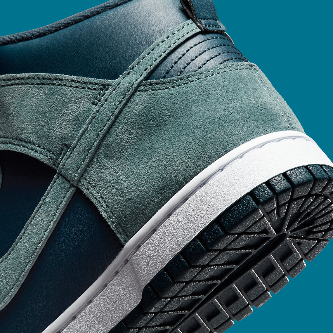 Nike Dunk High Teal Suede 5