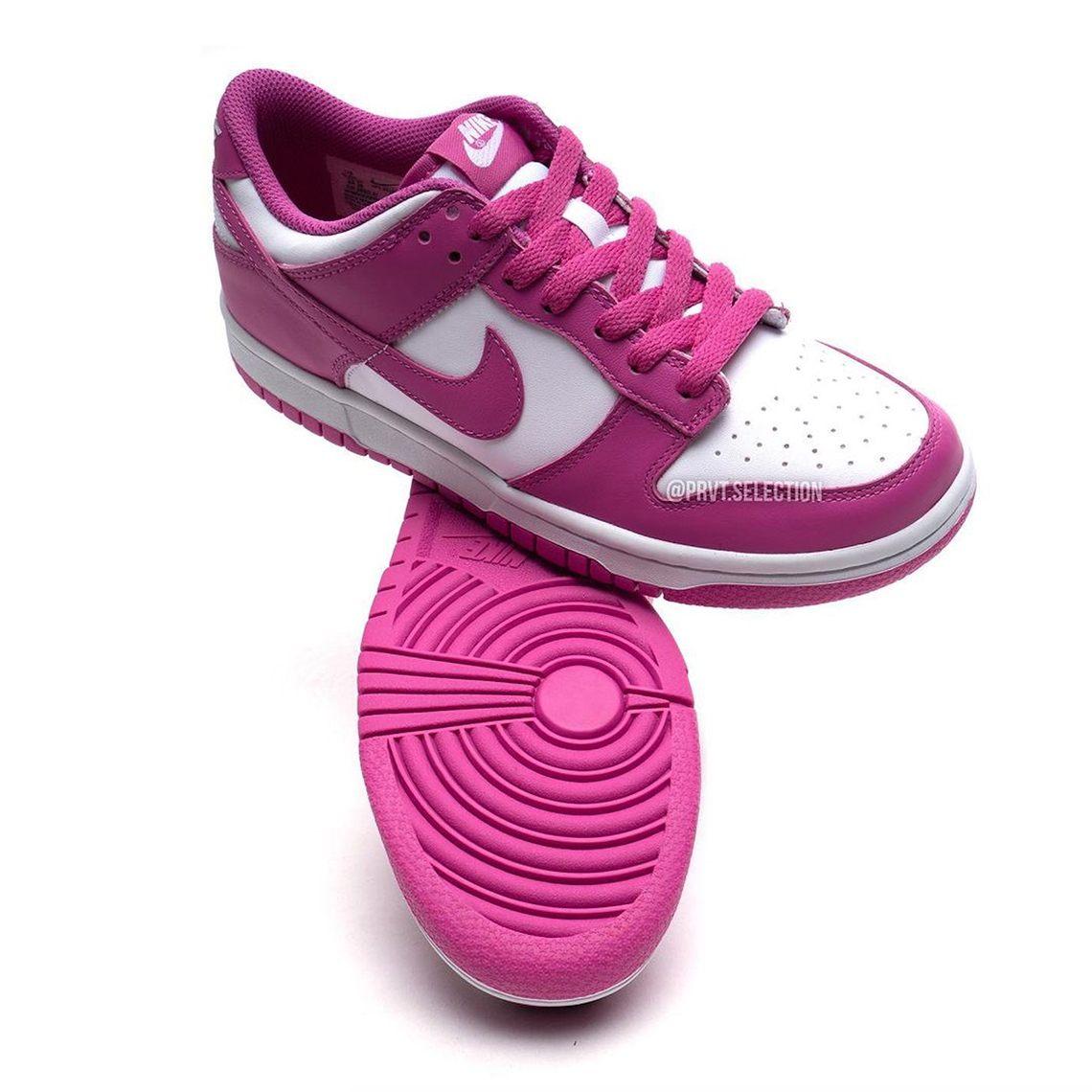 nike lakers dunk low active fuchsia 4