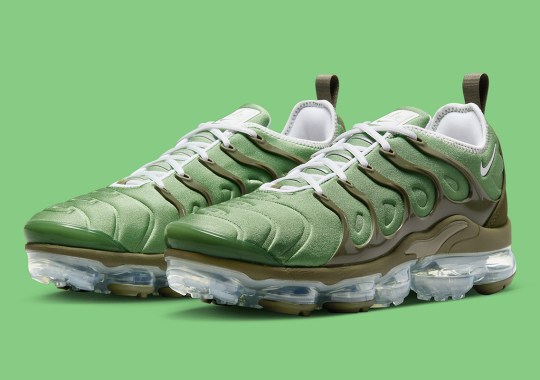 The Nike Vapormax Plus Takes On A Bamboo-Inspired Outfit