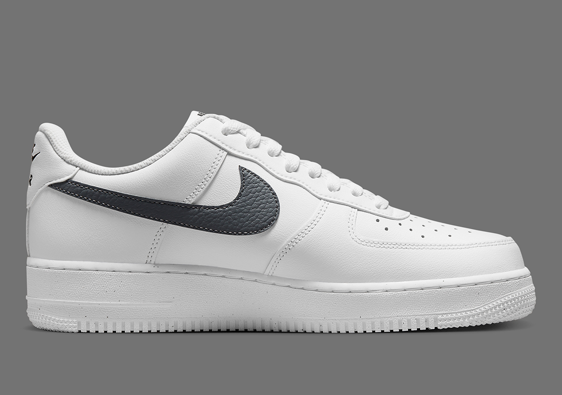 Подошва nike air force. Nike Air Force 1 Black Swoosh. Nike Air Force 1 Sculpt. Nike Air Force 1 Low dx6035-001. Nike Air Force 1 painted.