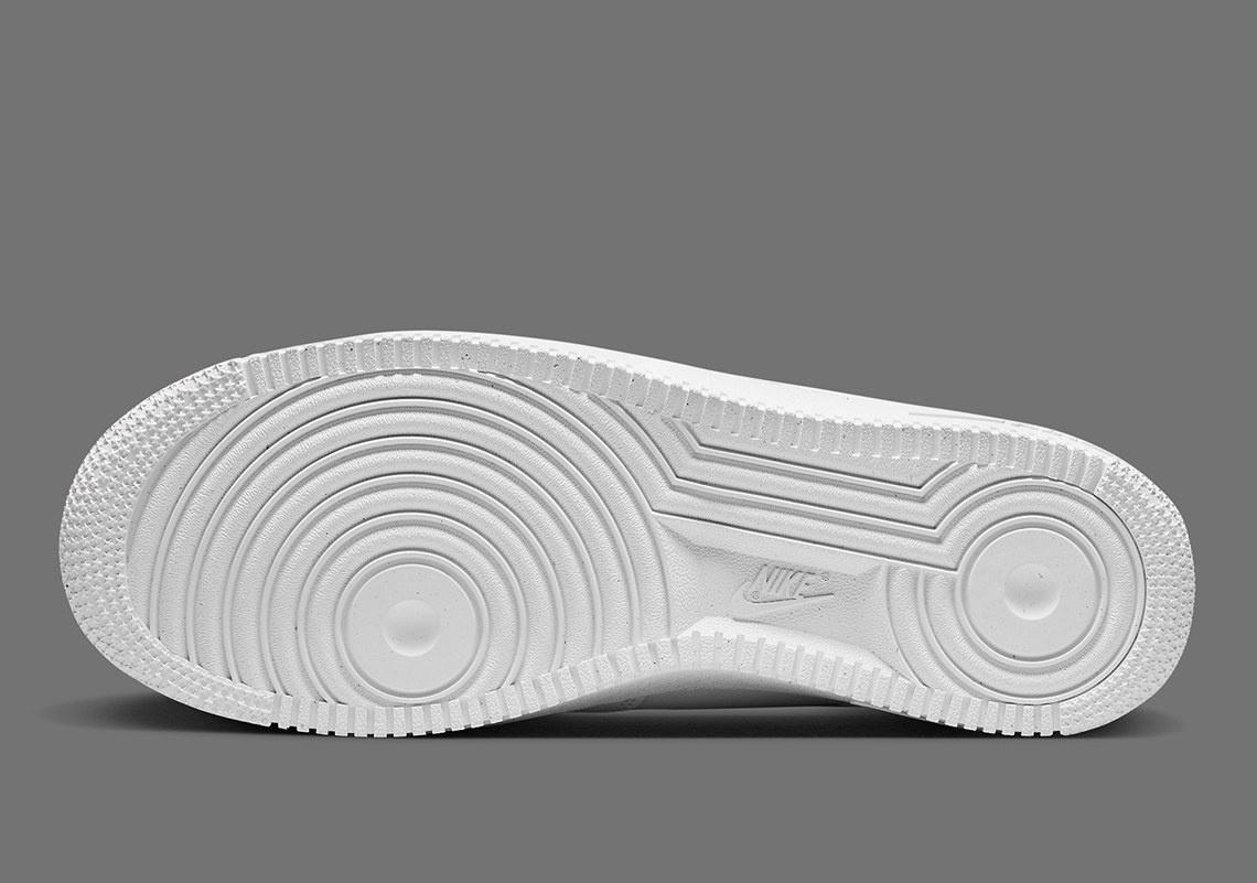 spray paint air force ones