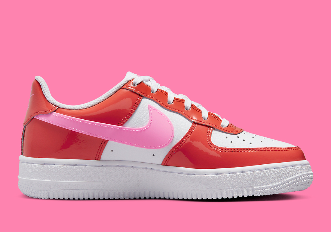 nike point Air Force 1 Valentines Day GS FD1031 600 1