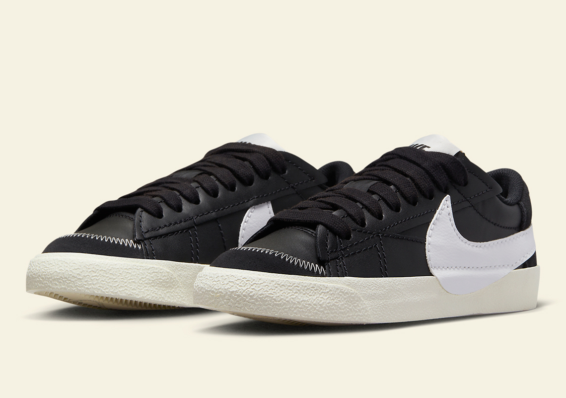 Black nike best sale blazers low