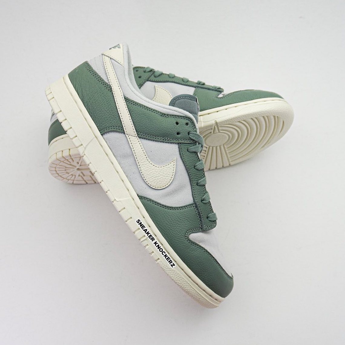 Nike Dunk Low Green Cream 2023 012