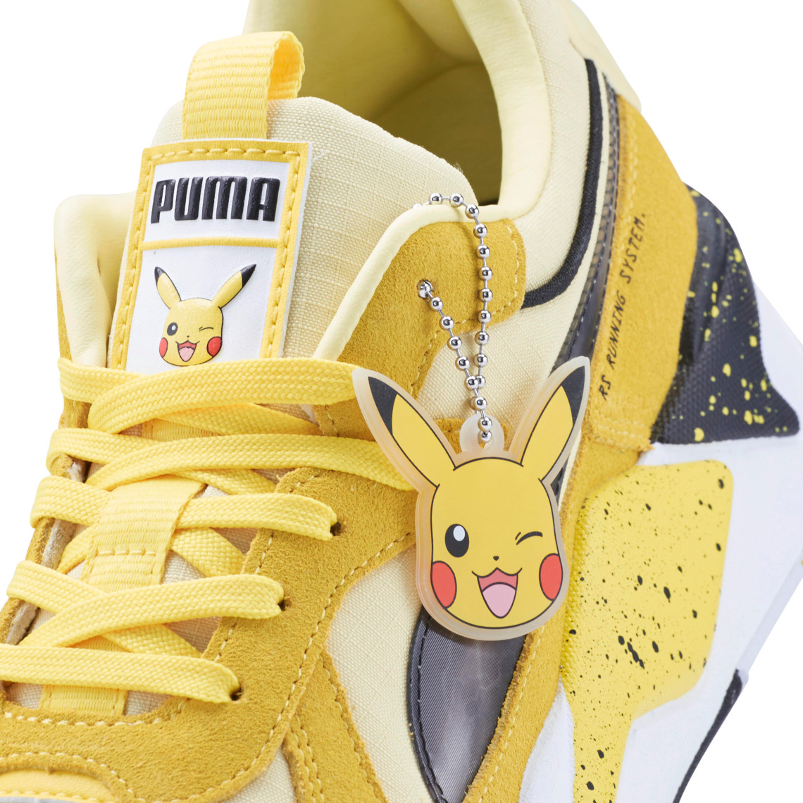 Женские белые кроссовки Puma