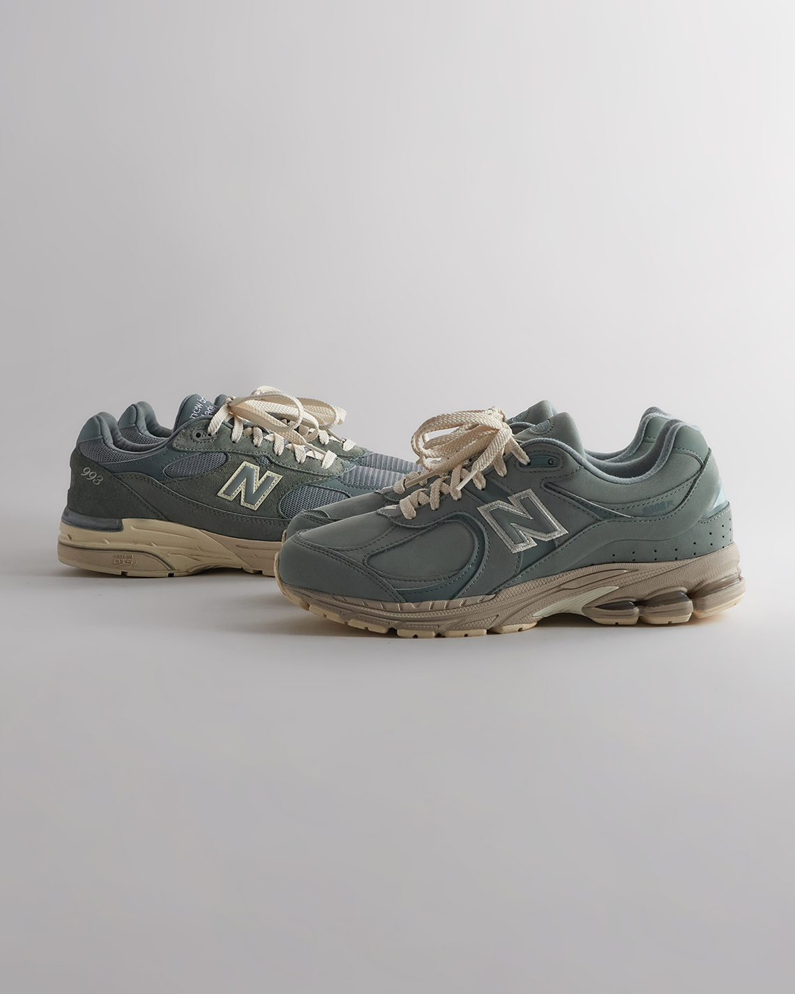 Kith x New Balance 2002R “Pistachio” - スニーカー