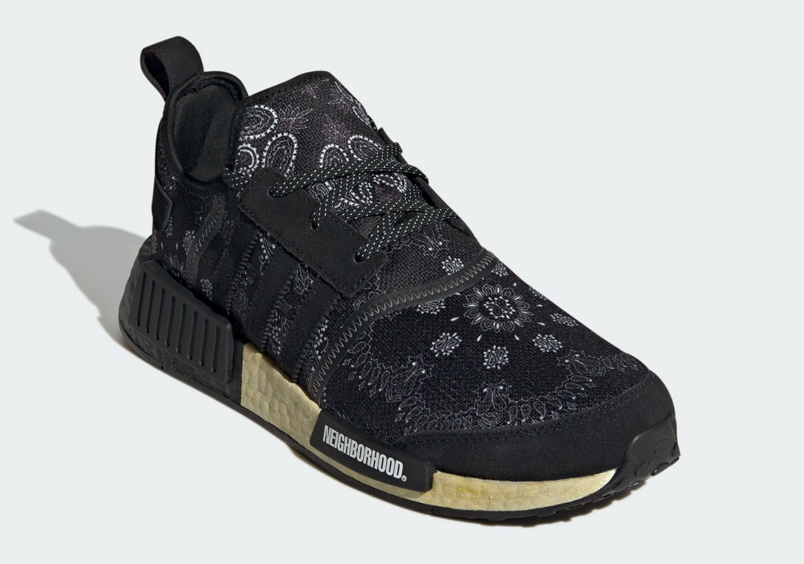 neighborhood adidas piernas nmd r1 paisley black GY4157 3
