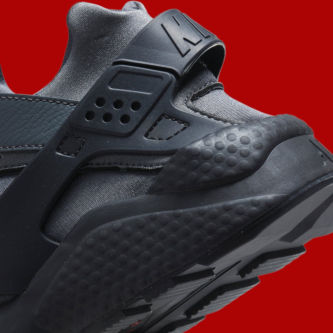 All black outlet huaraches finish line