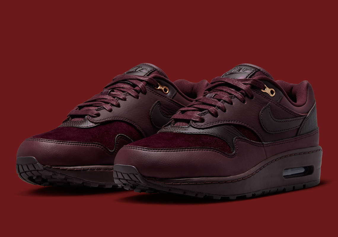 Nike Air Max 1 Womens Burgundy Crush Dv3888 600 2