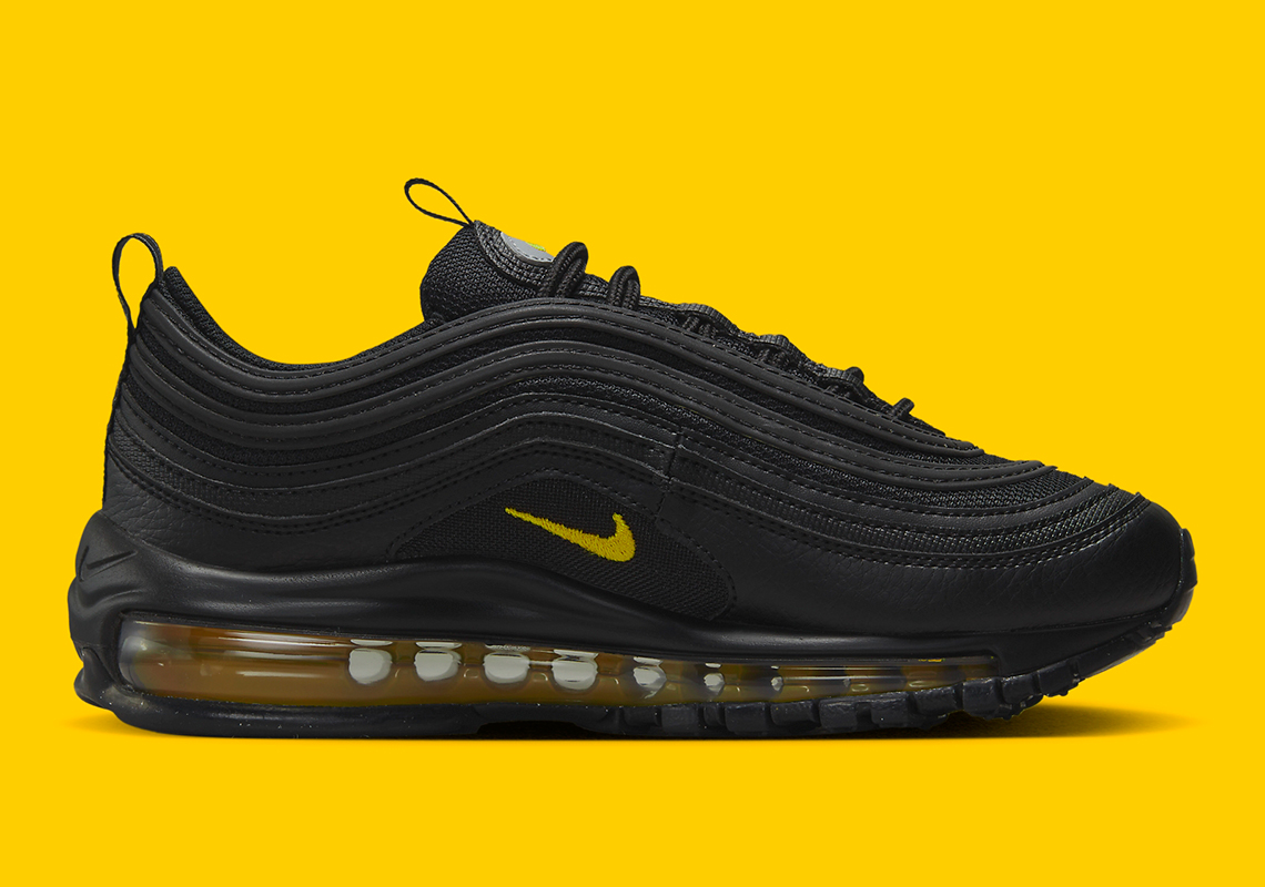 Nike 97 hot sale yellow and black