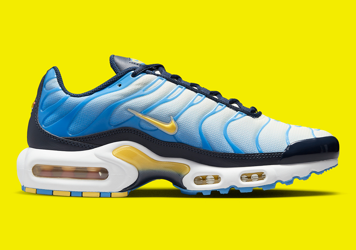 nike air max blue and yellow