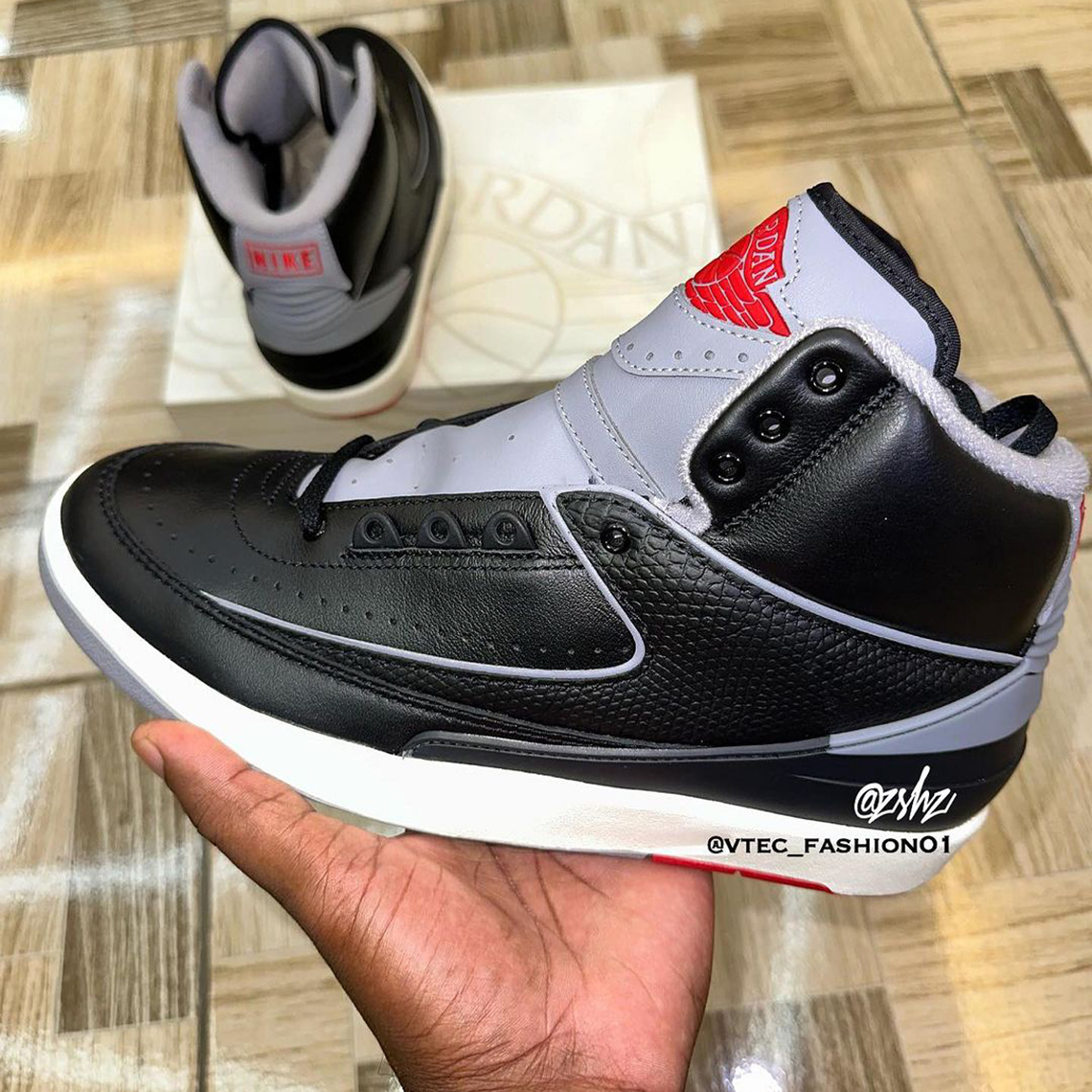 Air Jordan 2 Black Cement 3