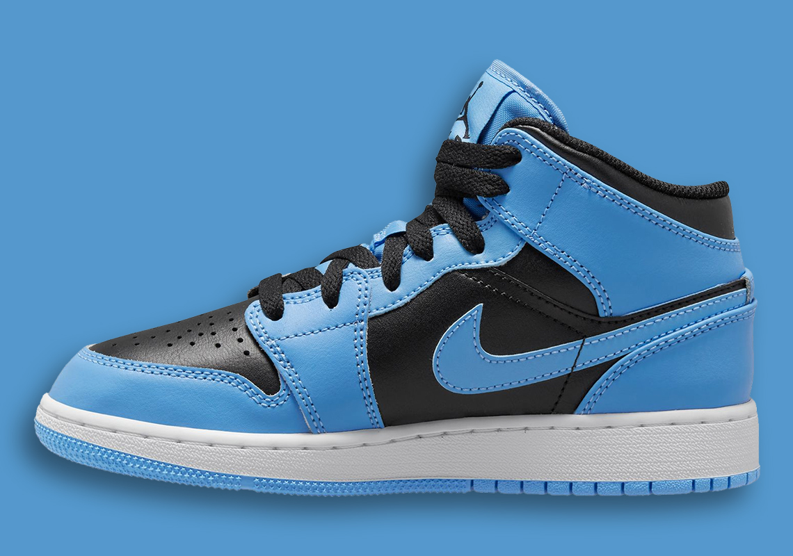 Nike Air Jordan 1 Mid University Blue Black (GS)