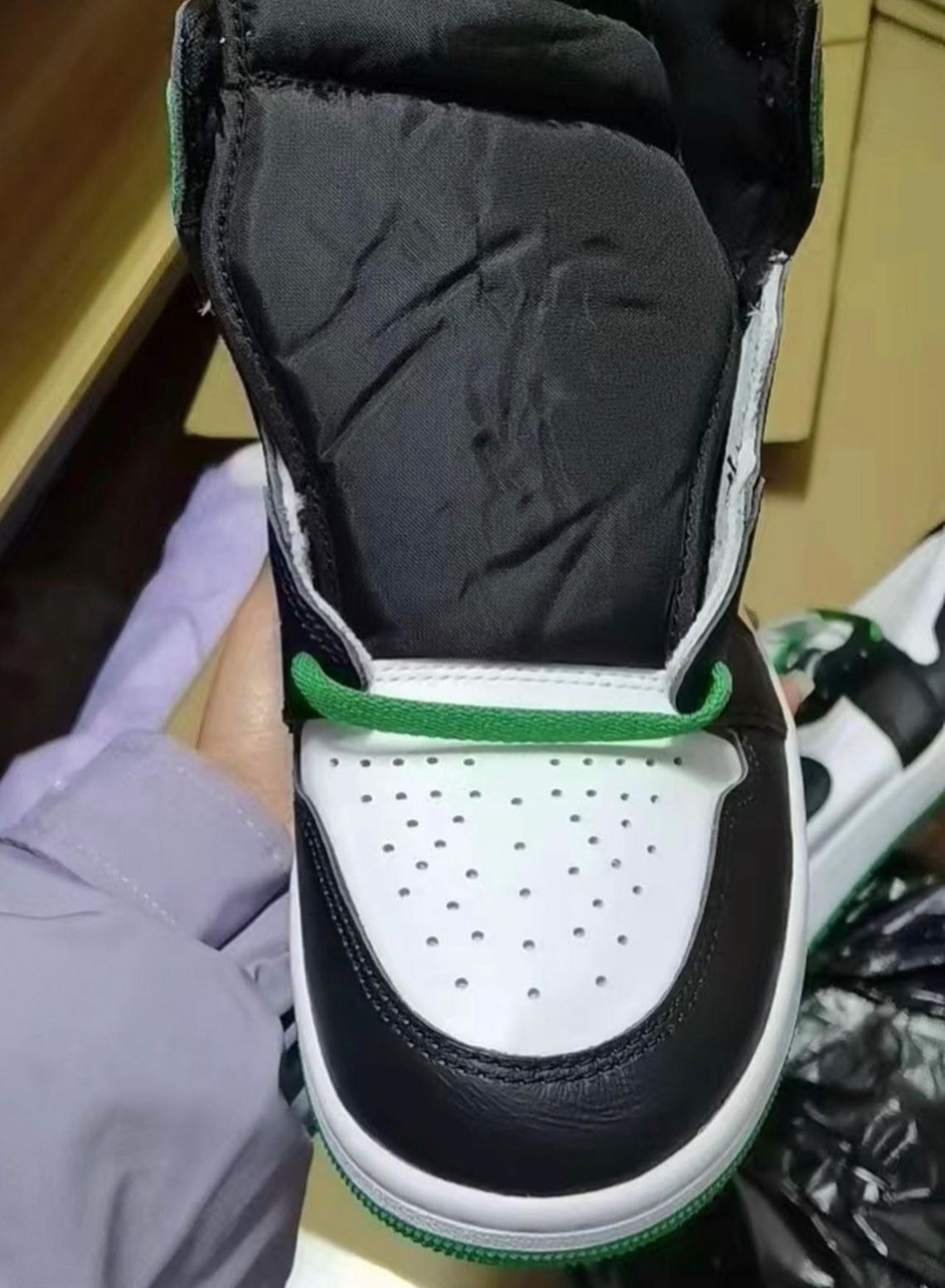 Air Jordan 1 High OG Lucky Green DZ5485-031 Release Date