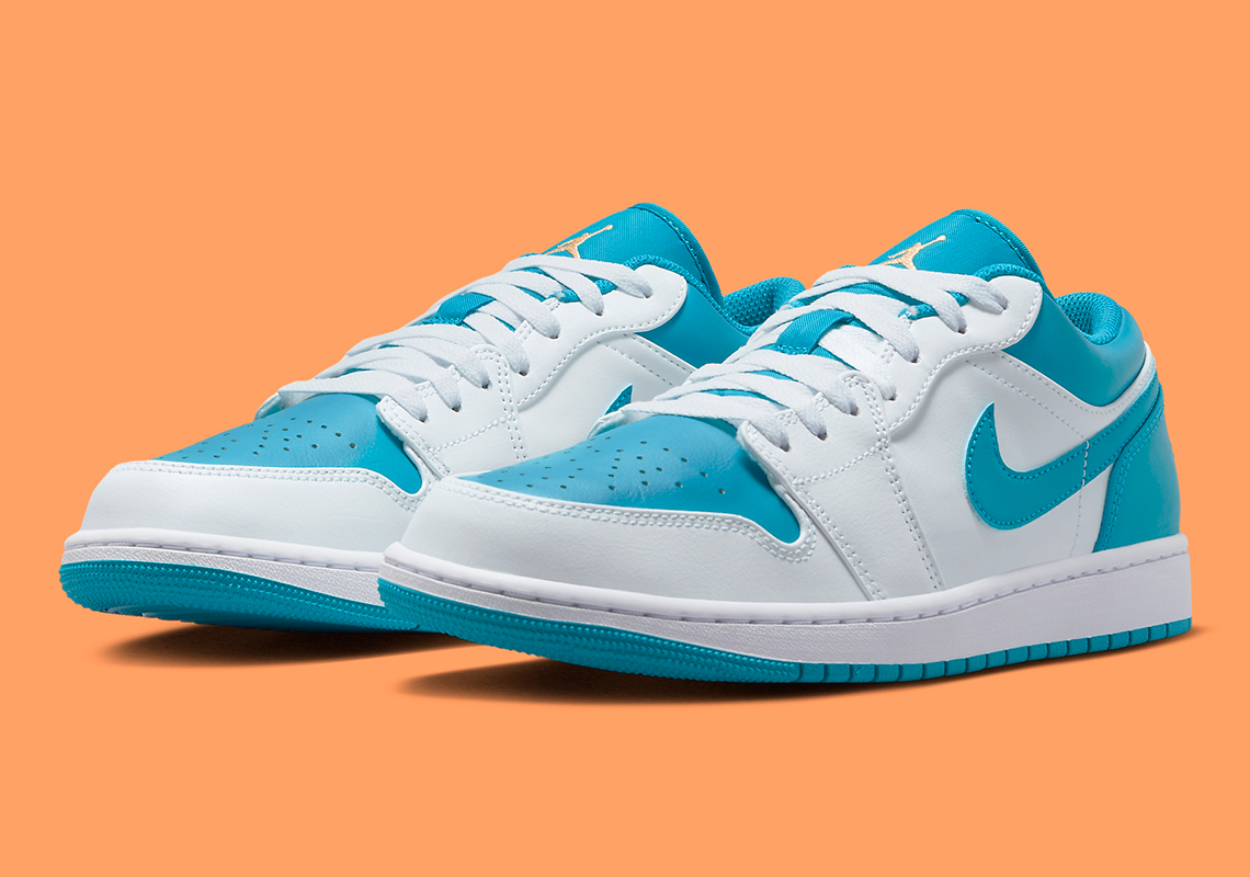 The Miami Dolphins Line Up On This Air Jordan 1 Low
