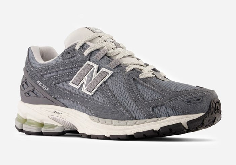 New balance 619 hot sale grey suede