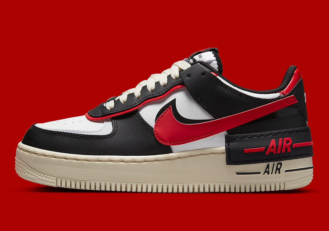 duisternis beeld Pech Nike Air Force 1 Shadow "Black/University Red" DR7883-102 | SneakerNews.com