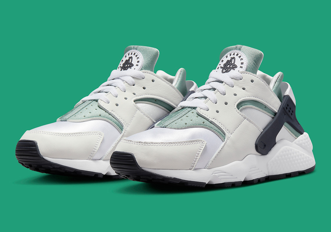 "Mica Green" Gets The Nike Air Huarache Ready For Spring 2023