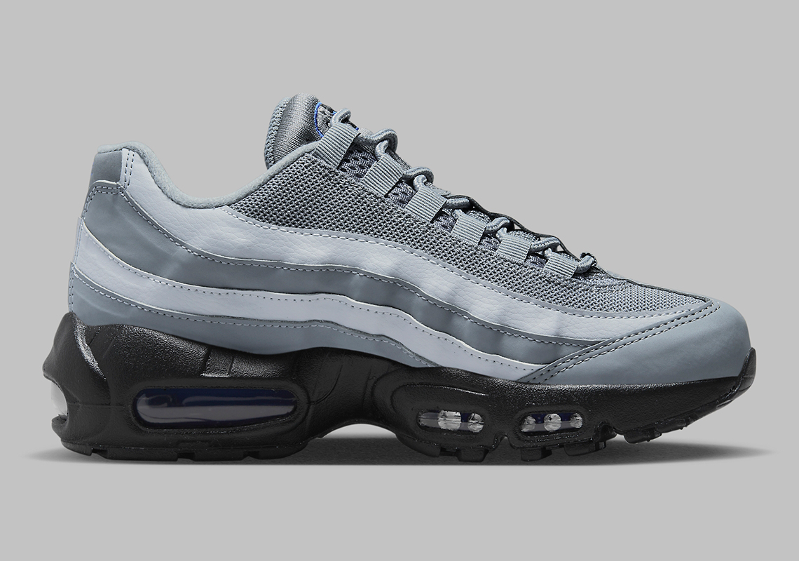 nike air max 95 gs grey black royal FD9764 001 1