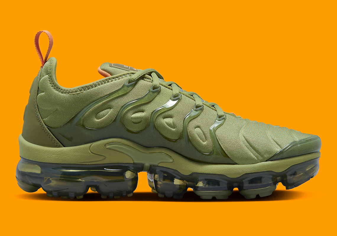 Olive deals green vapormax