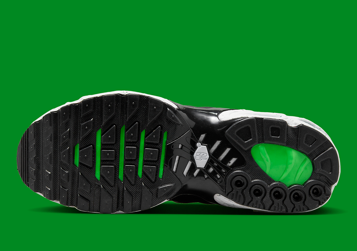 Nike Terrascape Plus Dv7513 003 Black Green 2
