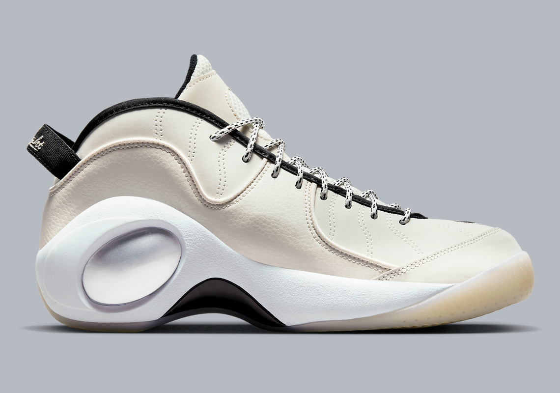 Zoom flight off online white