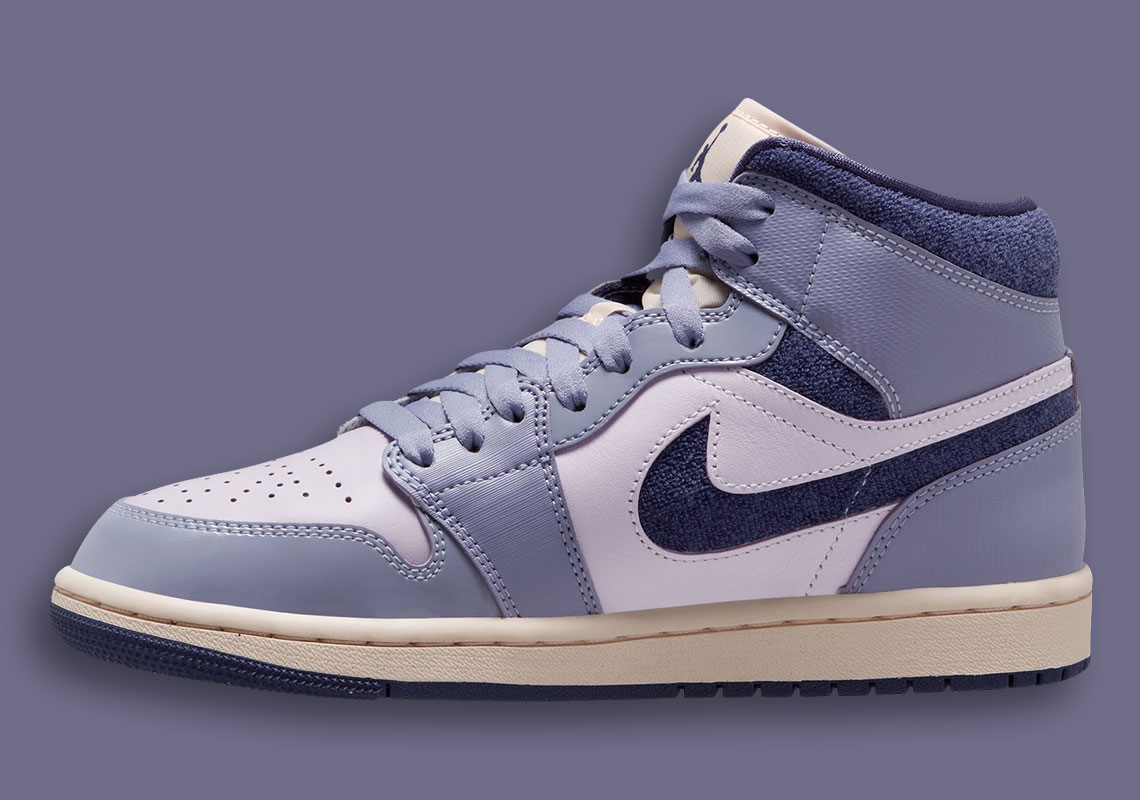 air jordan 1 mid purple sail DZ3745 500 1