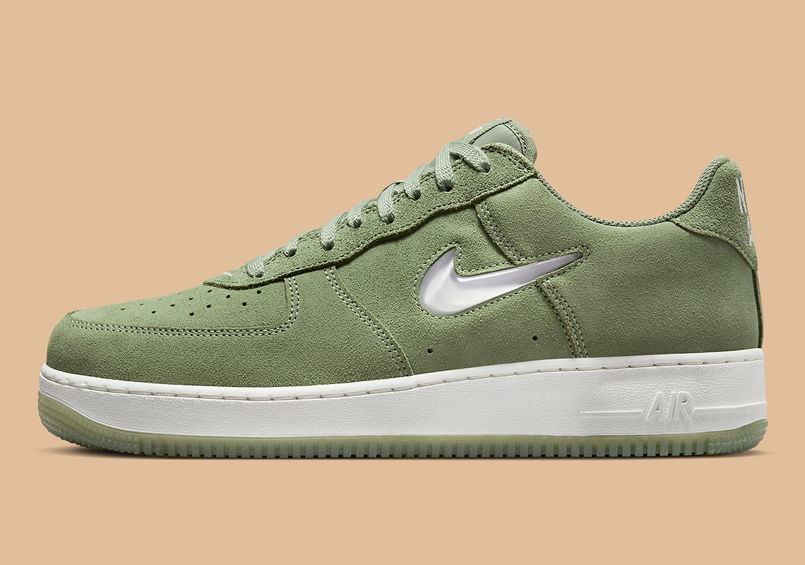 womens nike air force 1 green