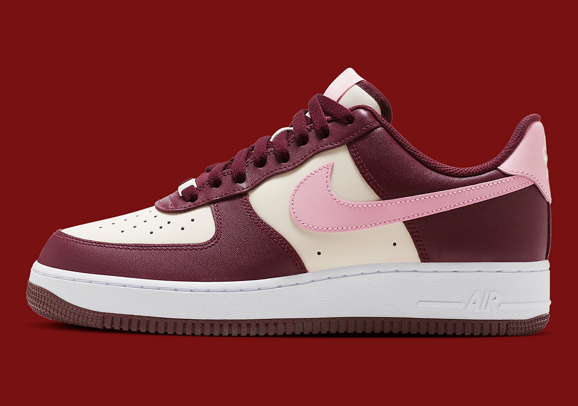 Nike Air Force 1 Low Valentine's Day FD9925-161