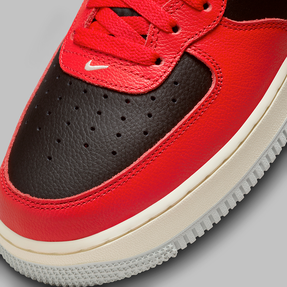 Air force 1 split cheap red